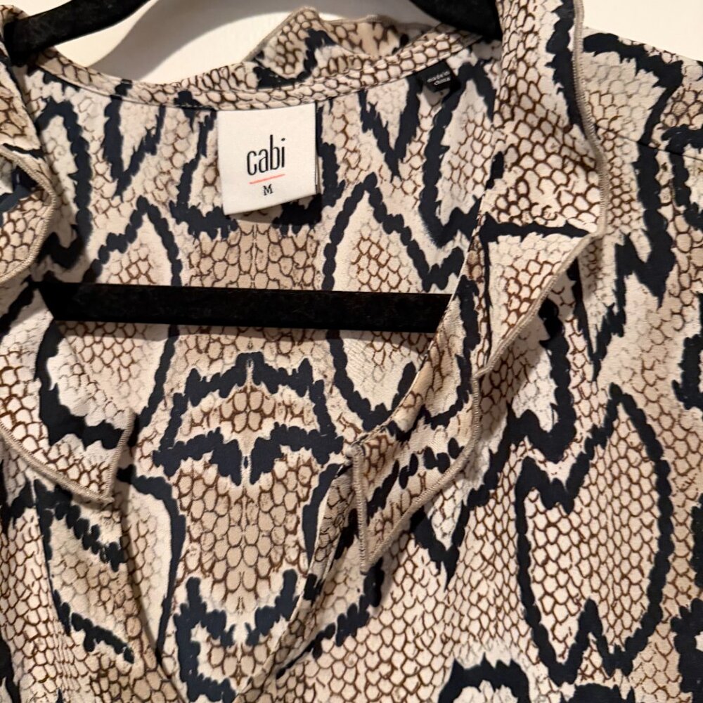 Cabi Snakeskin Python Print V-Neck Blouse Tunic |… - image 2